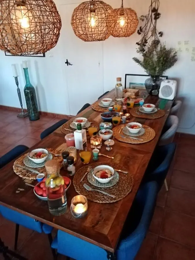Todos Y Tonya Bed & Breakfast Archidona