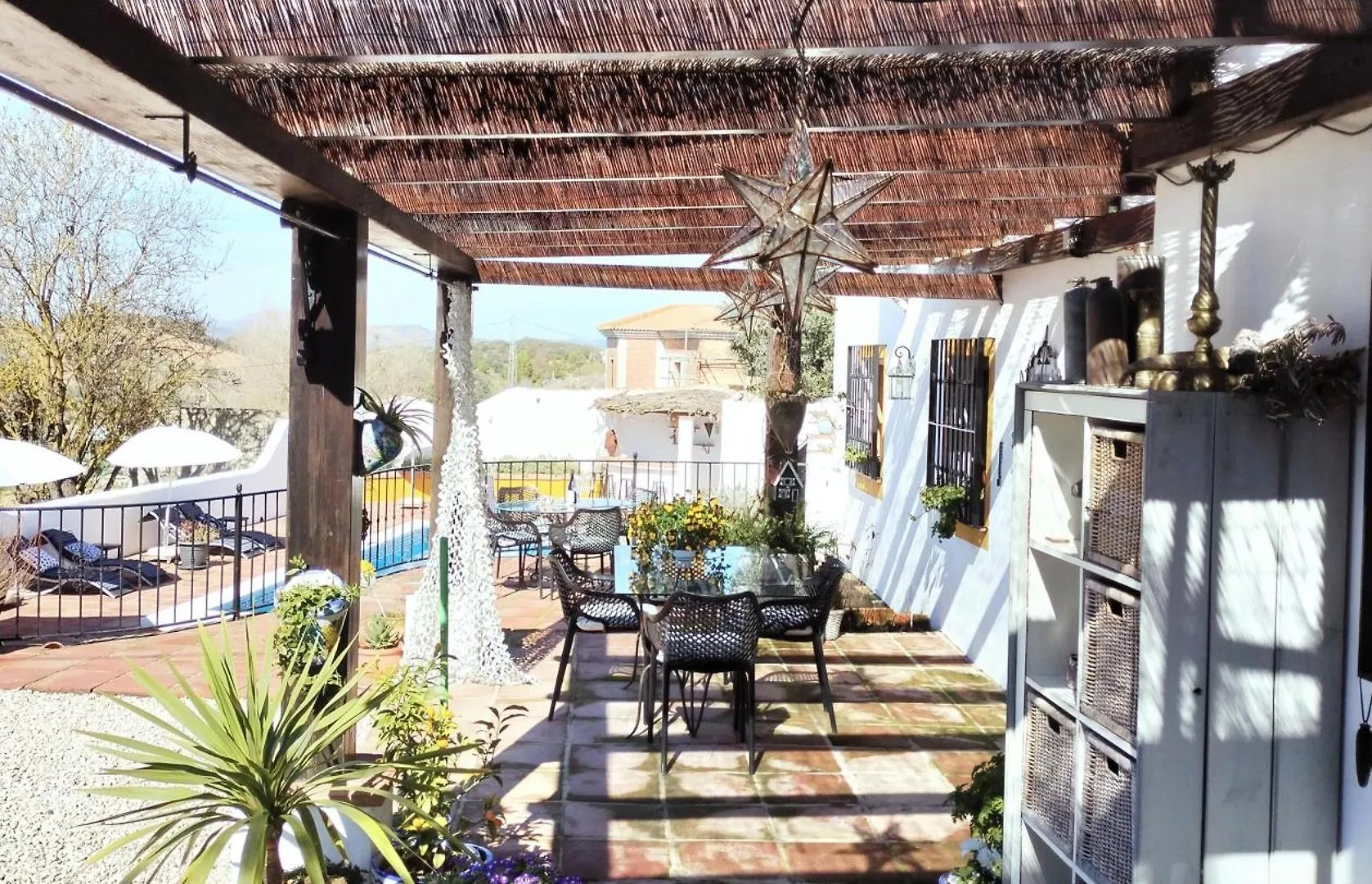 Todos Y Tonya Bed & Breakfast Archidona
