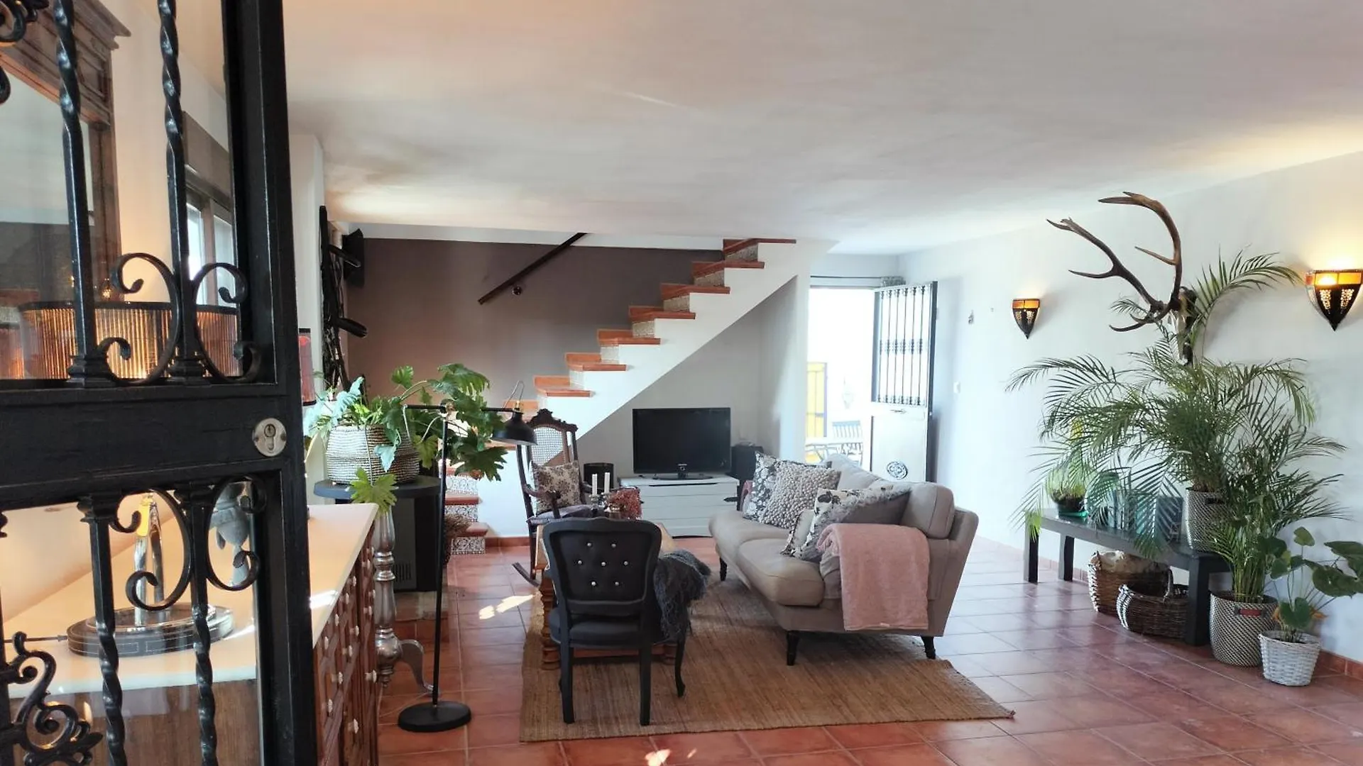 Bed & Breakfast Bed and Breakfast Todos Y Tonya Archidona