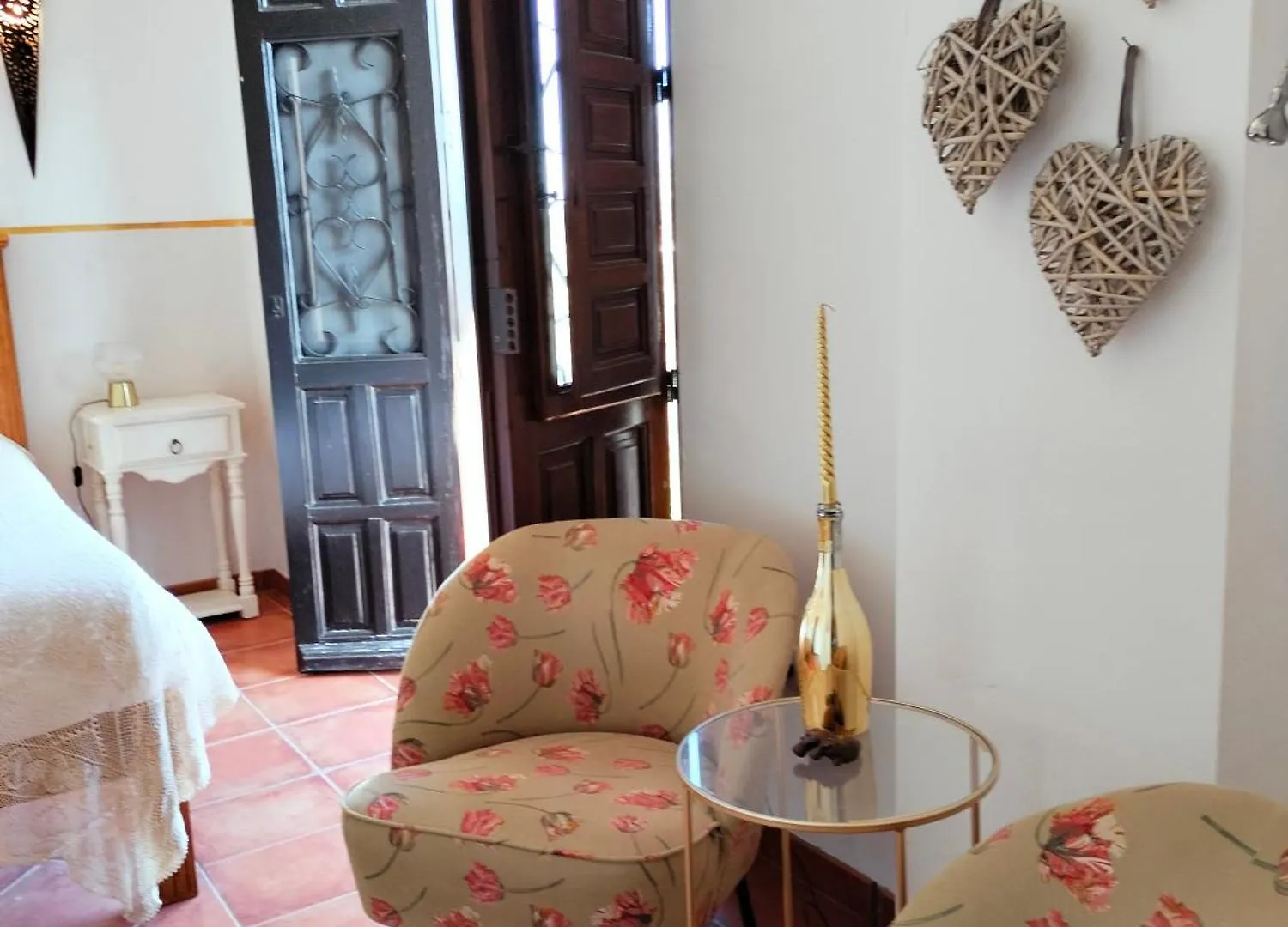 Todos Y Tonya Bed & Breakfast Archidona 0*,  Spain
